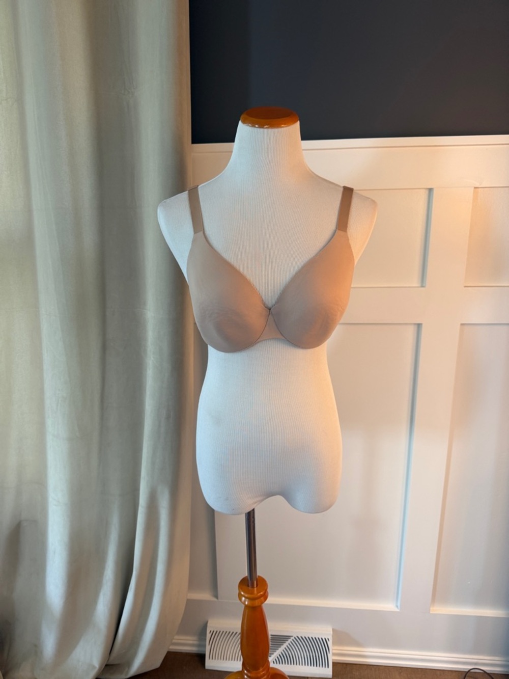 SKIMS Smooth Nude T-Shirt Bra
